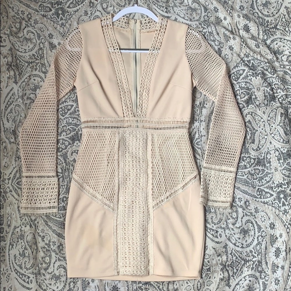 Luxxel party dress in cream. Medium.Super cute!